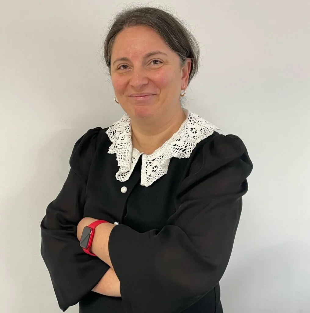 Simona Vergu, trainer de vânzări, coach și mediator la Salescool